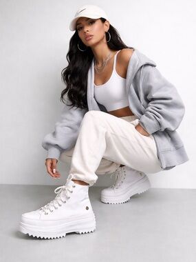 Like converse platform White High-Platform Lug-sole Canvas Sneakers
